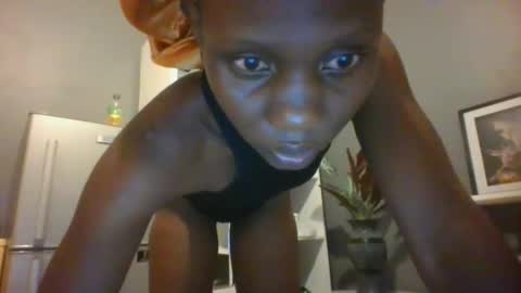 sexyquin1 online show from February 2025 06:43:01 PM