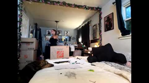 sexyred77713 online show from September 2025 12:11:01 AM