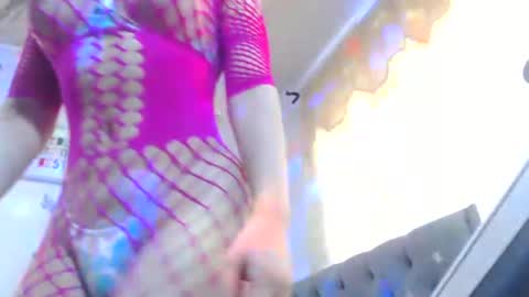 Venus Independent Model online show from January 2025 05:10:01 PM