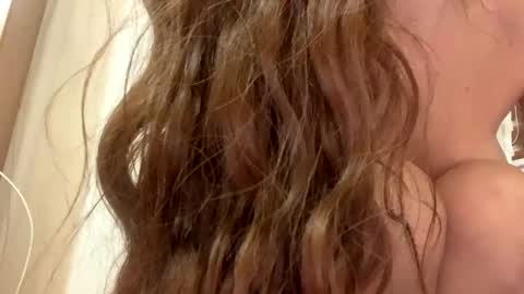 Snapshot of sexysexydream chatting on January 2025 08:09:01 PM Anya online show from January 2025 08:09:01 PM