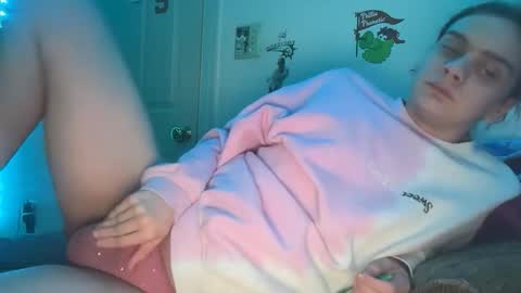 Snapshot of sexyshayla_twink chatting on February 2026 07:29:01 PM sexyshayla_twink online show from February 2026 07:29:01 PM