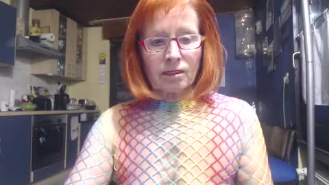 Snapshot of sexysilvie3112 chatting on December 2024 02:52:01 PM Silvie online show from December 2024 02:52:01 PM