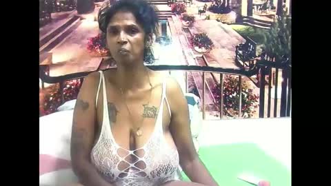 Snapshot of sexyva4u2luv chatting on February 2025 05:48:01 PM sexyva4u2luv online show from February 2025 05:48:01 PM