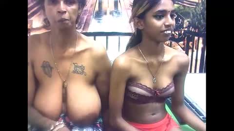 Snapshot of sexyva4u2luv chatting on February 2025 12:06:02 PM sexyva4u2luv online show from February 2025 12:06:02 PM