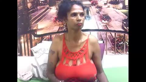 Snapshot of sexyva4u2luv chatting on March 2025 06:54:01 PM sexyva4u2luv online show from March 2025 06:54:01 PM