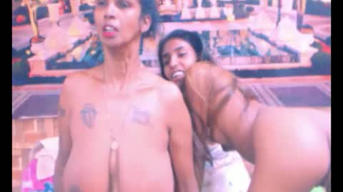 Snapshot of sexyva4u2luv chatting on September 2025 05:54:01 AM sexyva4u2luv online show from September 2025 05:54:01 AM