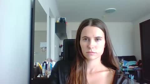 Snapshot of sexyviolettcat chatting on February 2026 06:14:02 AM Victory online show from February 2026 06:14:02 AM