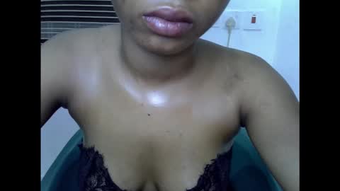 sexyxpeach online show from February 2026 11:44:01 PM