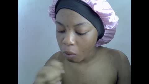 sexyxpeach online show from March 2026 09:03:02 PM