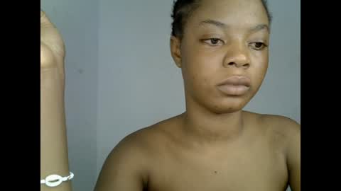sexyxpeach online show from July 2026 09:33:02 PM