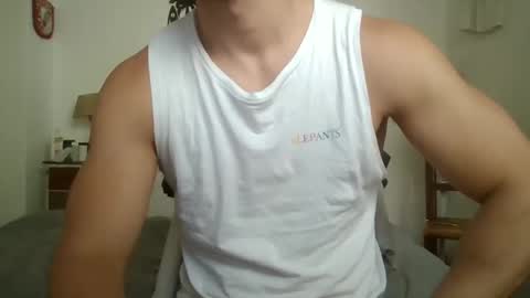 Snapshot of sexyyphilip chatting on January 2025 04:18:02 PM sexyyphilip online show from January 2025 04:18:02 PM