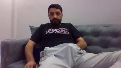 Snapshot of sexyyy_mannn chatting on June 2026 05:37:01 PM sexyyy_mannn online show from June 2026 05:37:01 PM