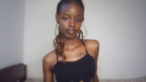 sexyzuriel online show from February 2026 04:50:02 AM