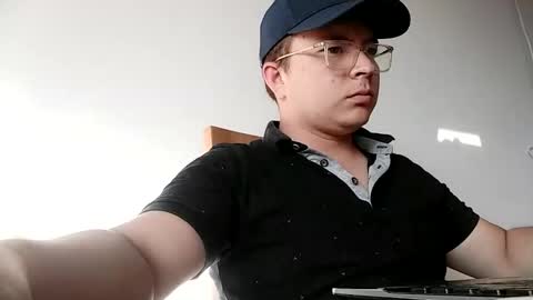 Snapshot of sfebz chatting on October 2025 09:31:02 PM sfebz online show from October 2025 09:31:02 PM