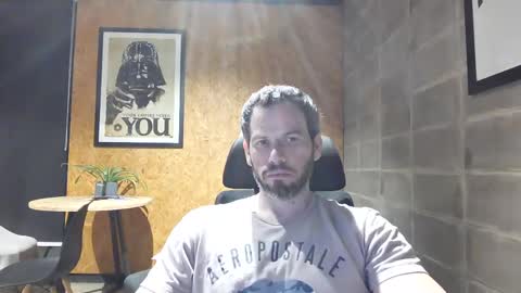 Snapshot of shad0w_hunter chatting on December 2024 12:53:02 AM shad0w_hunter online show from December 2024 12:53:02 AM