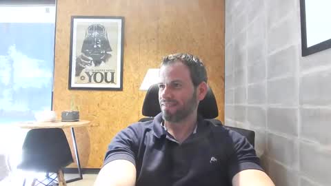 Snapshot of shad0w_hunter chatting on February 2025 05:14:01 PM shad0w_hunter online show from February 2025 05:14:01 PM