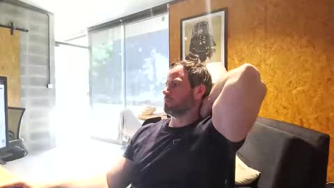 Snapshot of shad0w_hunter chatting on February 2026 04:01:01 PM shad0w_hunter online show from February 2026 04:01:01 PM