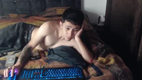 Snapshot of shadow_men_ chatting on June 2026 05:16:02 AM james online show from June 2026 05:16:02 AM