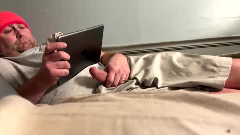 Snapshot of shadystl chatting on January 2025 08:31:02 PM shadystl online show from January 2025 08:31:02 PM