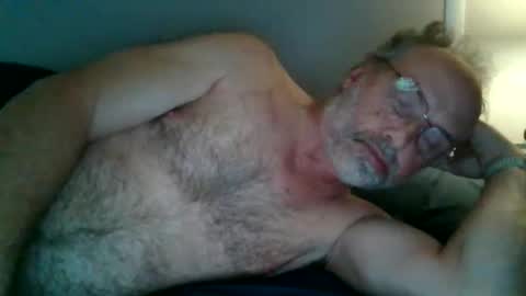 shakeyman889 online show from March 2026 05:24:01 AM