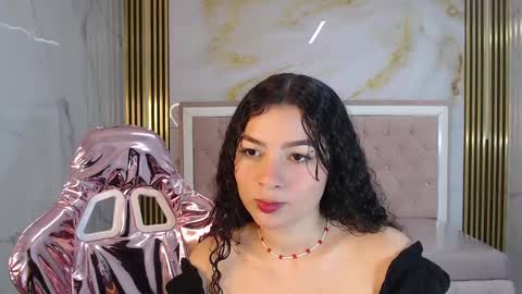 Shalon  online show from December 2024 01:07:02 PM