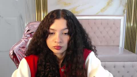 Snapshot of shalon_diaz_sub chatting on January 2025 01:00:02 PM Shalon online show from January 2025 01:00:02 PM