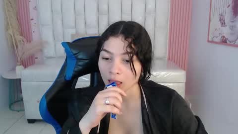 Snapshot of shalon_diaz_sub chatting on November 2025 03:12:02 PM Shalon online show from November 2025 03:12:02 PM