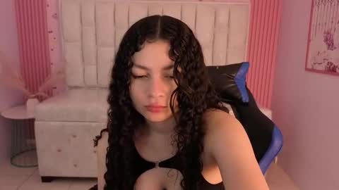 Shalon  online show from February 2026 09:42:01 PM