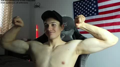 Snapshot of shameless_di chatting on December 2024 10:28:02 AM shameless di online show from December 2024 10:28:02 AM