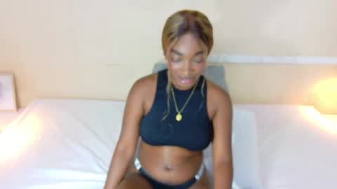 Catalina online show from October 2025 08:26:01 PM