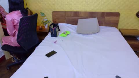 Catalina online show from March 2026 03:40:01 PM