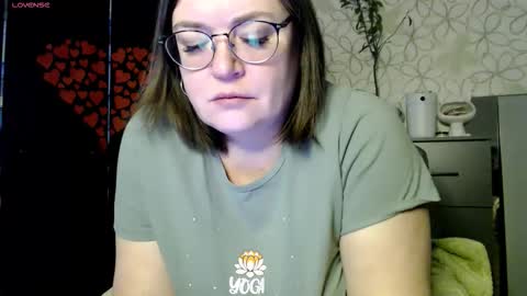 shamrock_069 online show from February 2026 03:06:01 AM