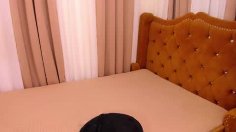 Snapshot of shane_018 chatting on July 2026 02:09:02 AM shane_018 online show from July 2026 02:09:02 AM