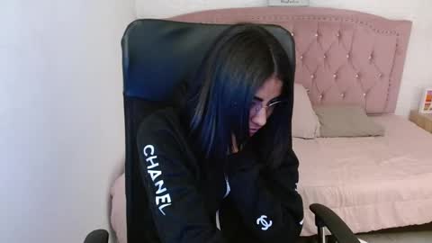 shanelle online show from February 2025 09:36:02 AM