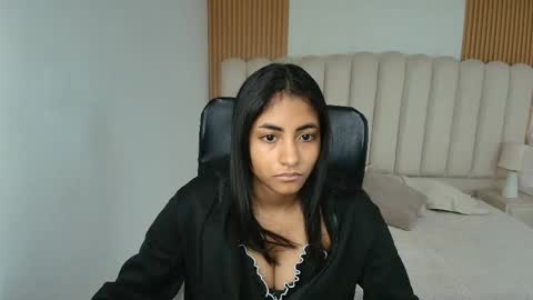 Snapshot of shaneelle chatting on April 2026 12:08:02 PM shanelle online show from April 2026 12:08:02 PM