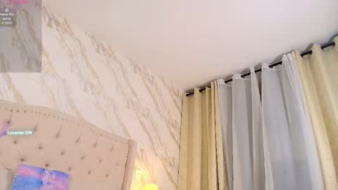 Snapshot of shanell__hott chatting on October 2025 04:13:02 AM shanell online show from October 2025 04:13:02 AM