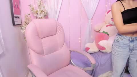 Snapshot of shanelledupont_ chatting on May 2026 08:36:02 PM Shanelle online show from May 2026 08:36:02 PM