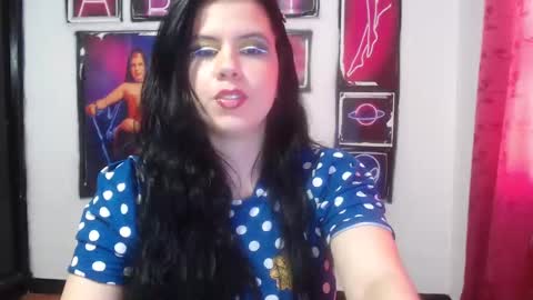 Snapshot of shanellmoore chatting on January 2025 09:12:01 PM Shanell Moore online show from January 2025 09:12:01 PM