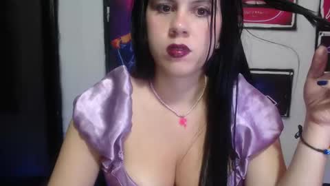 Snapshot of shanellmoore chatting on February 2025 10:00:02 PM Shanell Moore online show from February 2025 10:00:02 PM
