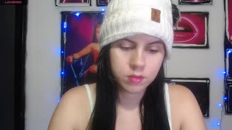 Snapshot of shanellmoore chatting on February 2025 02:28:01 AM Shanell Moore online show from February 2025 02:28:01 AM
