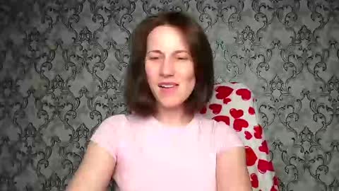 Shannen online show from April 2026 10:01:02 PM