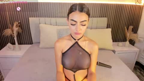 Snapshot of shanonclark chatting on October 2025 07:12:01 PM SHANON online show from October 2025 07:12:01 PM