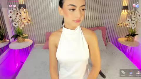 Snapshot of shanonclark chatting on November 2025 11:12:02 AM SHANON online show from November 2025 11:12:02 AM