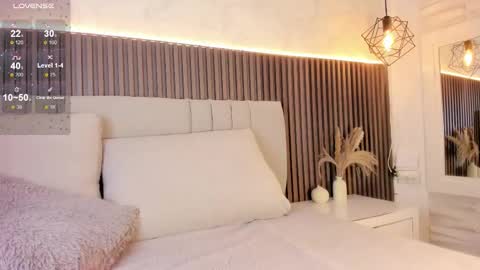 Snapshot of shanonclark chatting on November 2025 07:46:01 PM SHANON online show from November 2025 07:46:01 PM