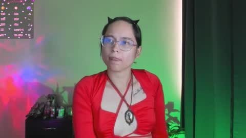 Cat-FOLLOWME and we talk IGshantal cerezo online show from November 2025 08:41:02 PM