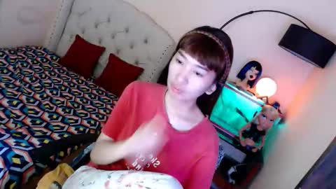 SHANTA FOX  s online show from October 2025 02:19:02 AM