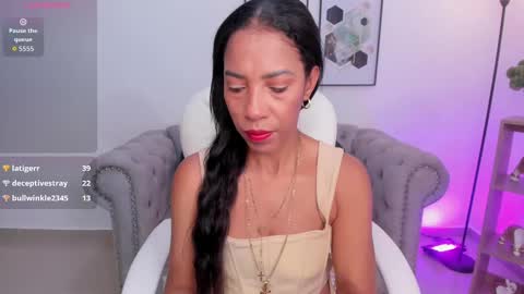 Snapshot of shantall_wills chatting on November 2025 06:35:02 PM Shantall wills online show from November 2025 06:35:02 PM