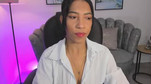 Snapshot of shantall_wills chatting on November 2025 11:31:02 AM Shantall wills online show from November 2025 11:31:02 AM