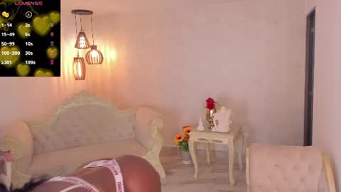 ShantallKnowles online show from June 2026 03:05:02 PM
