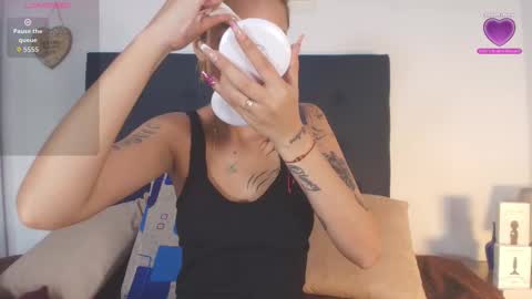 shantallvegga1 online show from November 2025 12:08:02 PM